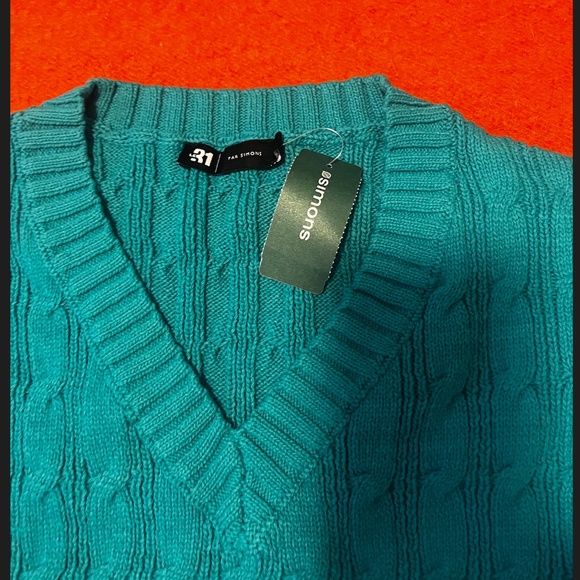 🥳 HOST PICK 🥳 Turquoise Cable Knit V-Neck Sweater Men’s Size M NWT - Picture 11 of 13